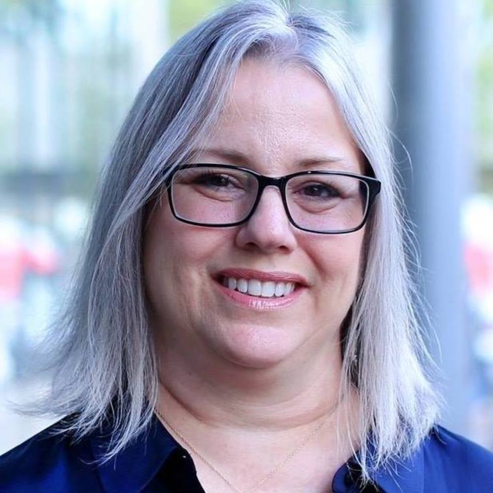 Meet your Posher, Laurel